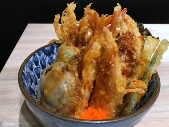 KOGANE YAMA Mixed tempura bowl